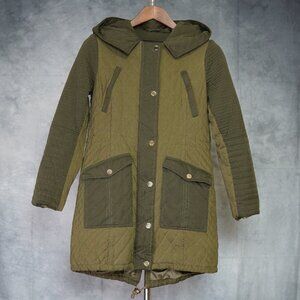 GUESS Women’s Hooded Parka – Quilted Design – Two-Tone Green with  Gold Accents